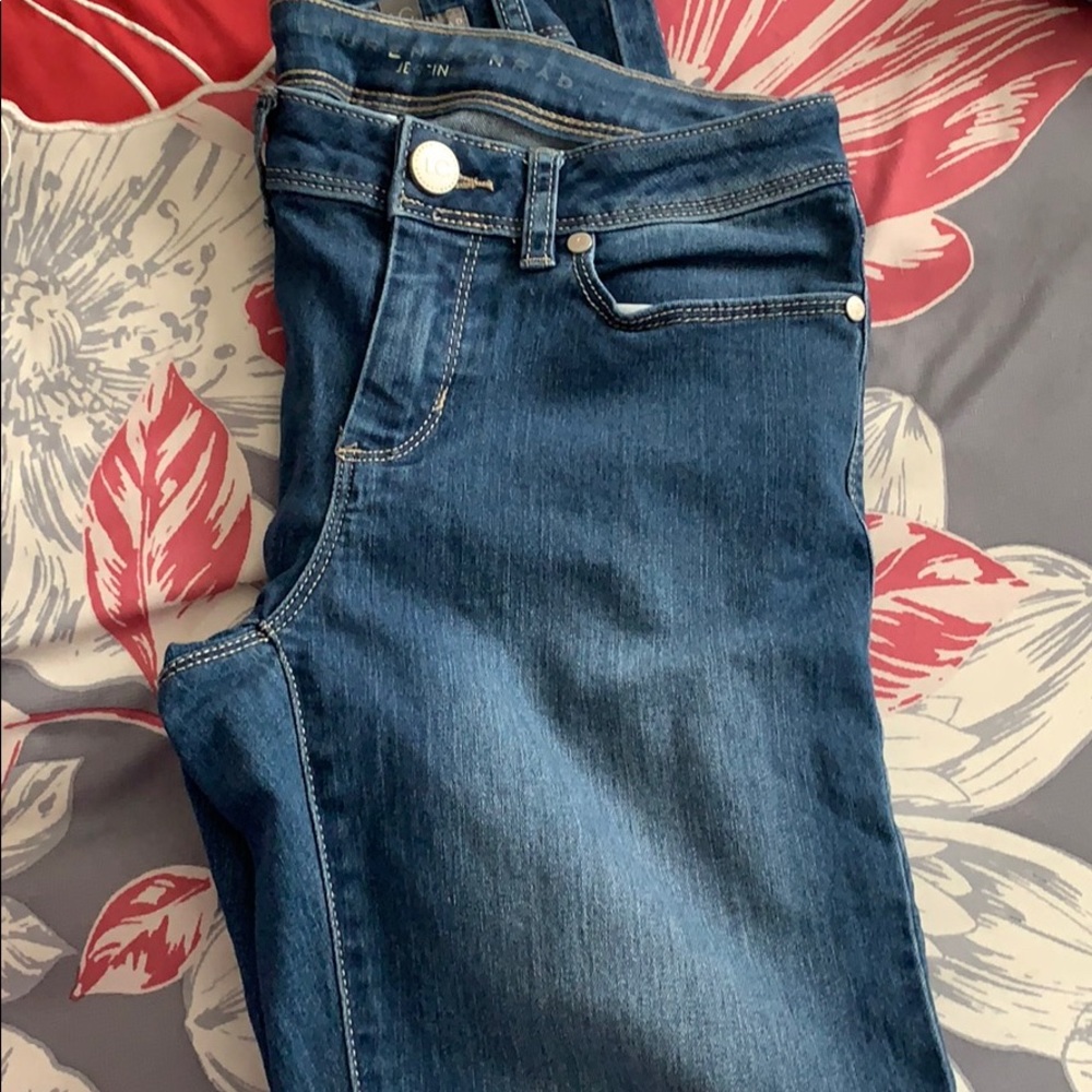LC Jean - Picture 2 of 4